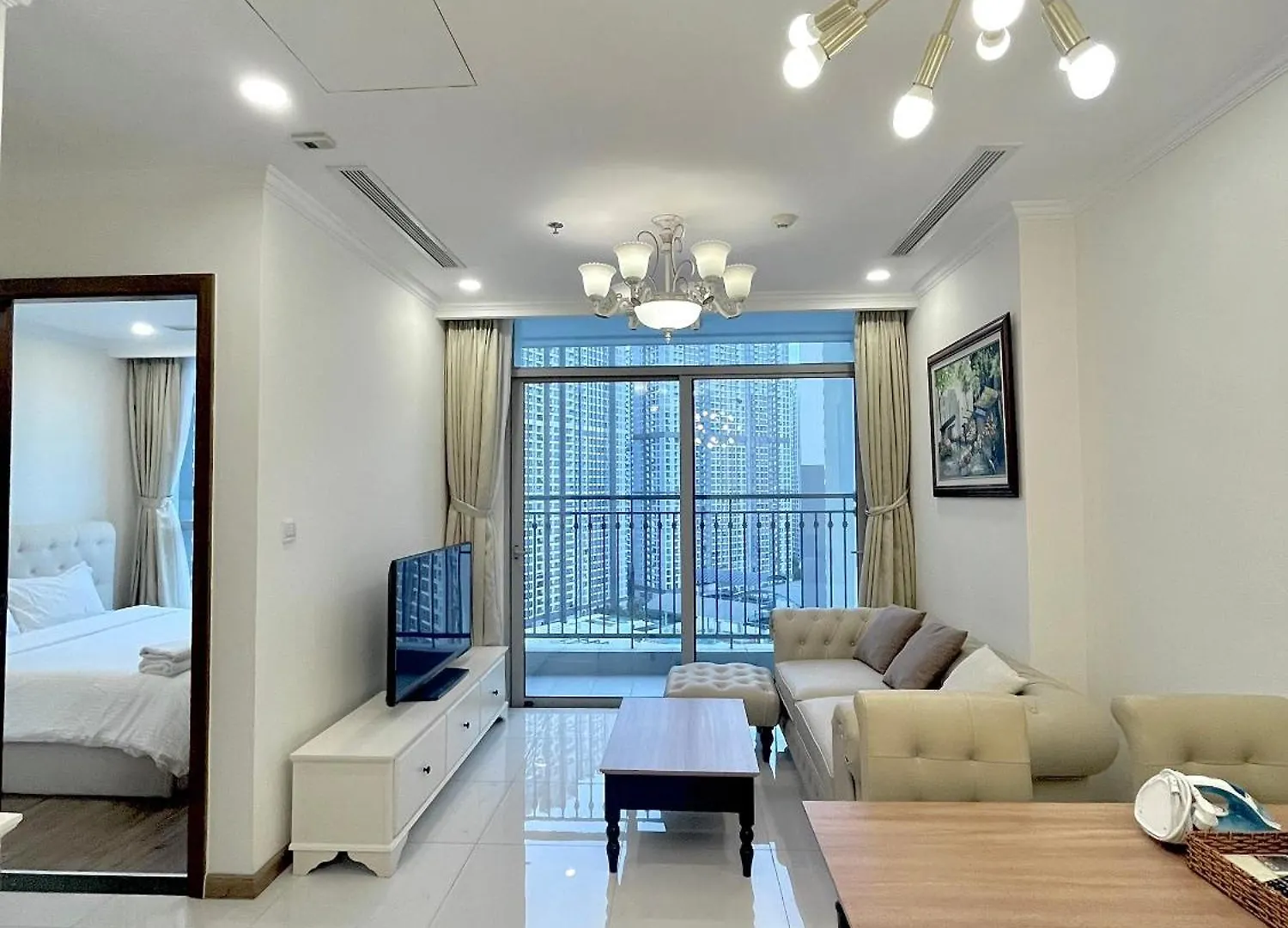Apartment Luna Apartment- Vinhomes Central Park Ho Chi Minh City