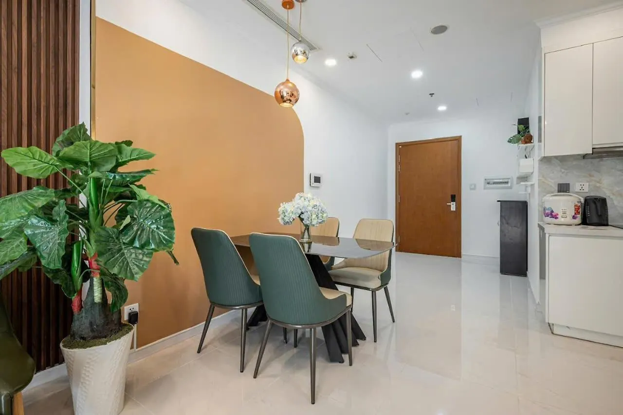 Apartment Luna Apartment- Vinhomes Central Park Ho Chi Minh City